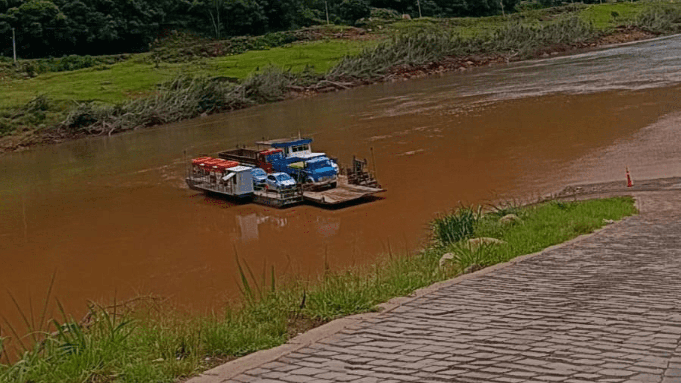 horários e valores para travessia com a Balsa em Santa Bárbara