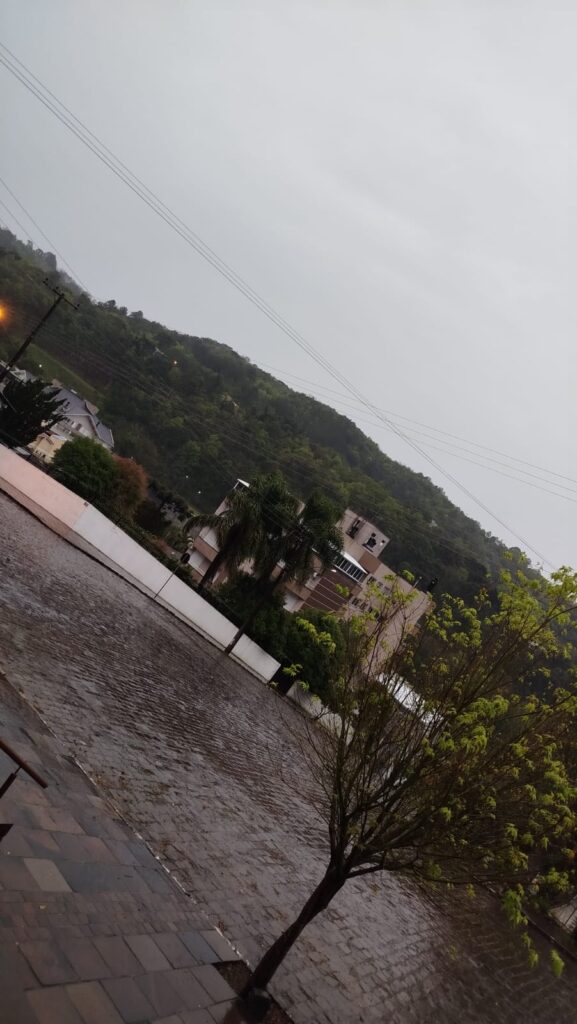 Nova Bassano terá segunda-feira chuvosa, com temperaturas entre 16°C e 25°C
