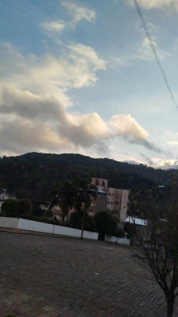 Nova Bassano terá chuva fraca e temperaturas entre 7°C e 16°C nesta terça-feira
