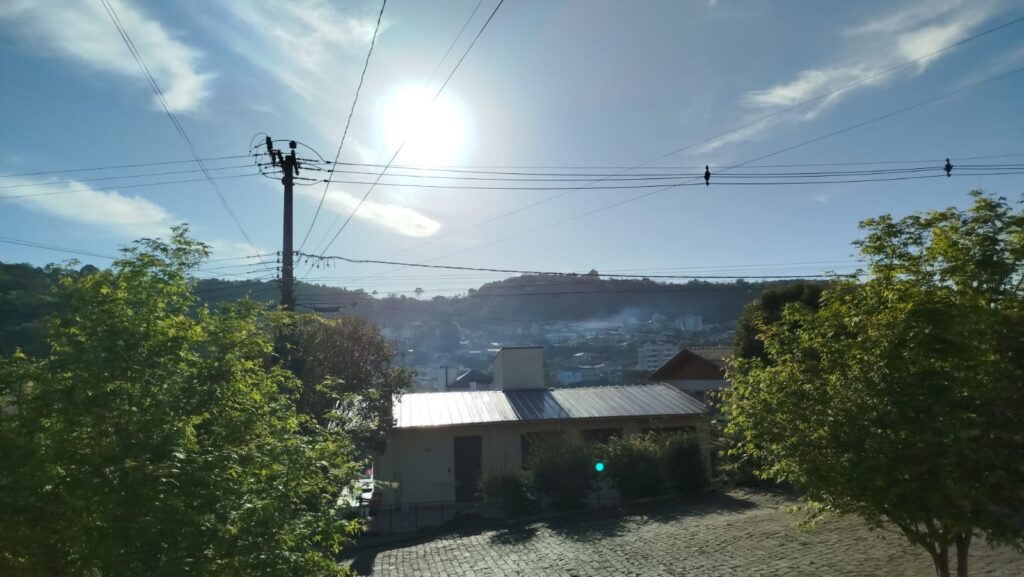 Nova Bassano terá segunda-feira de sol entre nuvens e temperaturas baixas
