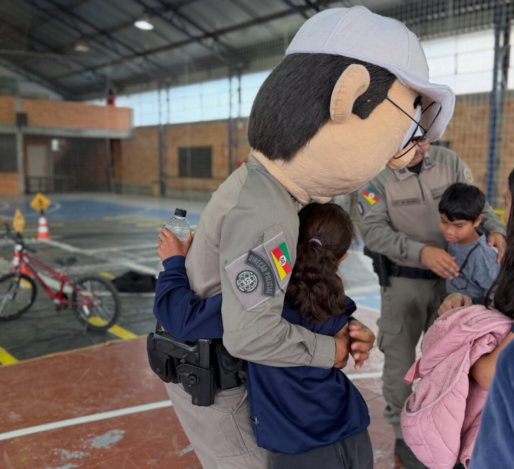 Educação para o trânsito encerra programação com estudantes de Nova Prata