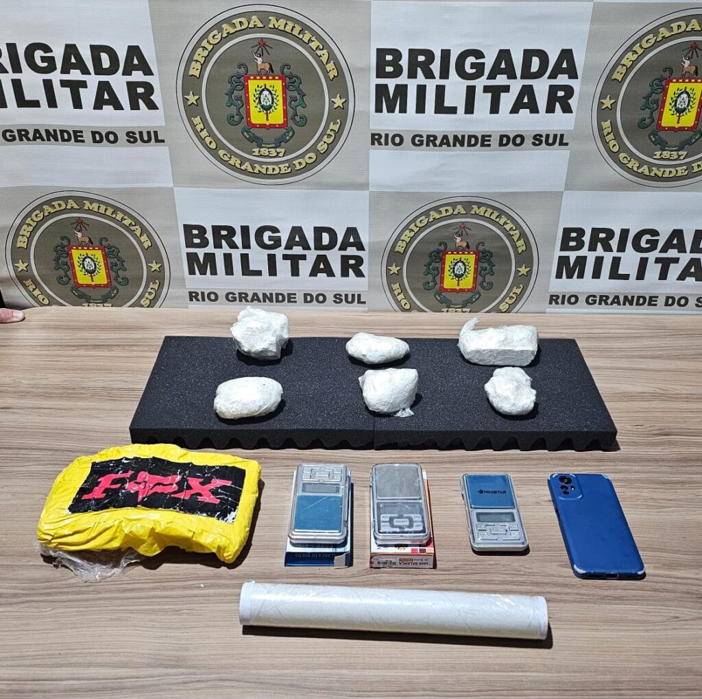 Mulher é presa por tráfico de drogas durante Operação Cerco Fechado em Guaporé